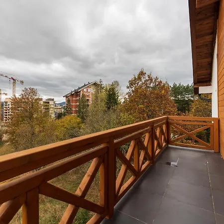 Montanova Apartment *