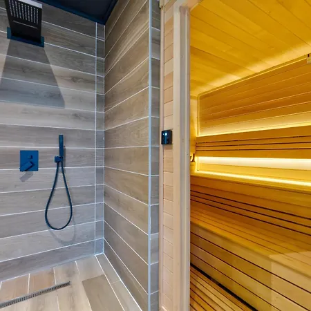 Montanova * 즐라티보