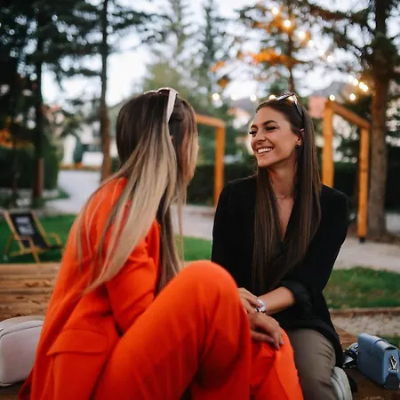 Montanova * 즐라티보