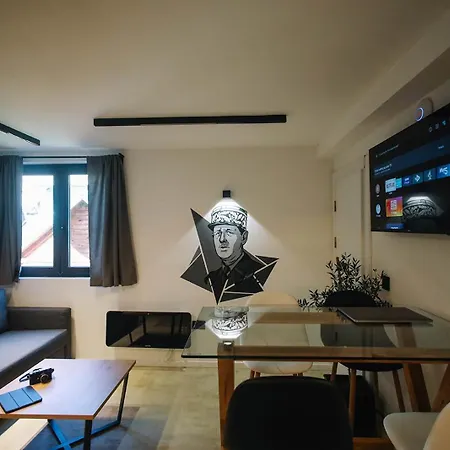 Montanova * 즐라티보